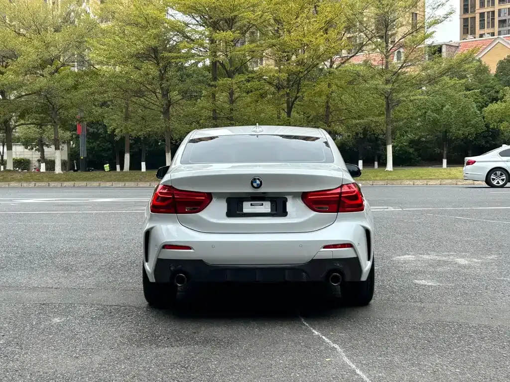 BMW 1 Series 2022 из CN, фото 8
