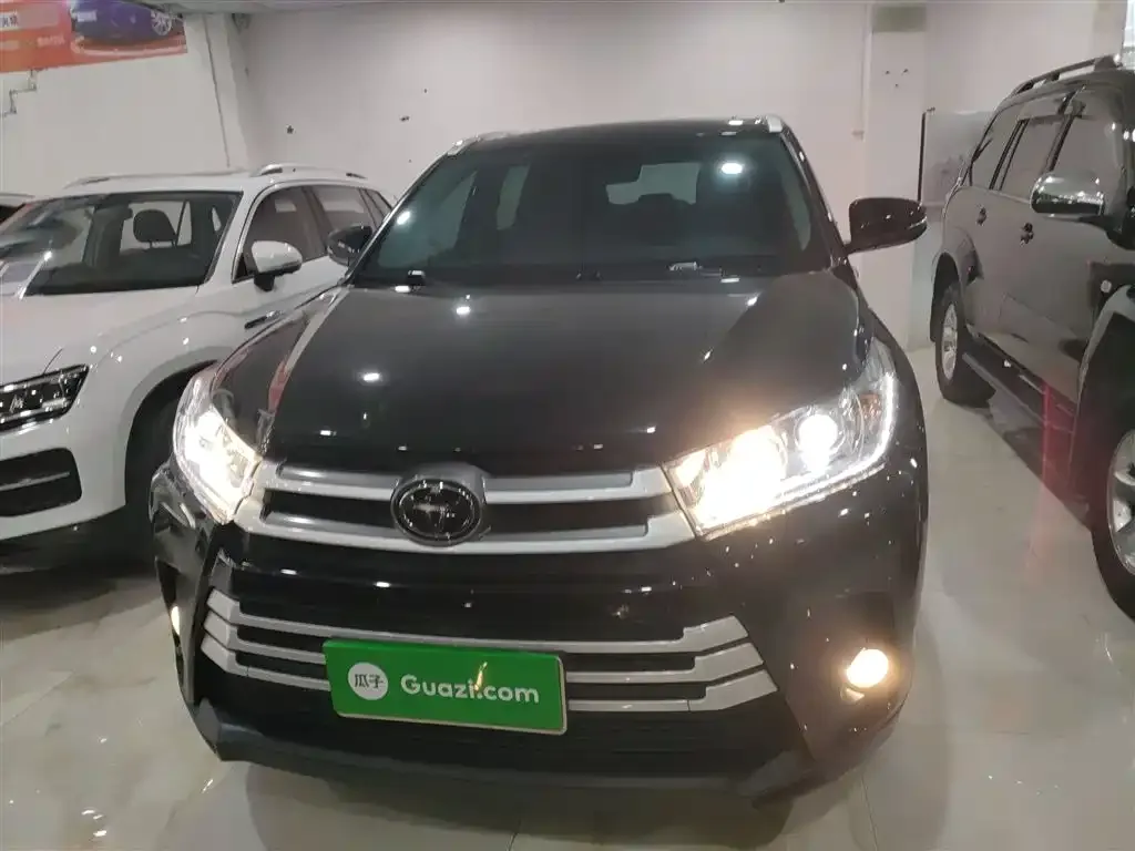 Toyota Highlander 2021 из CN, фото 4