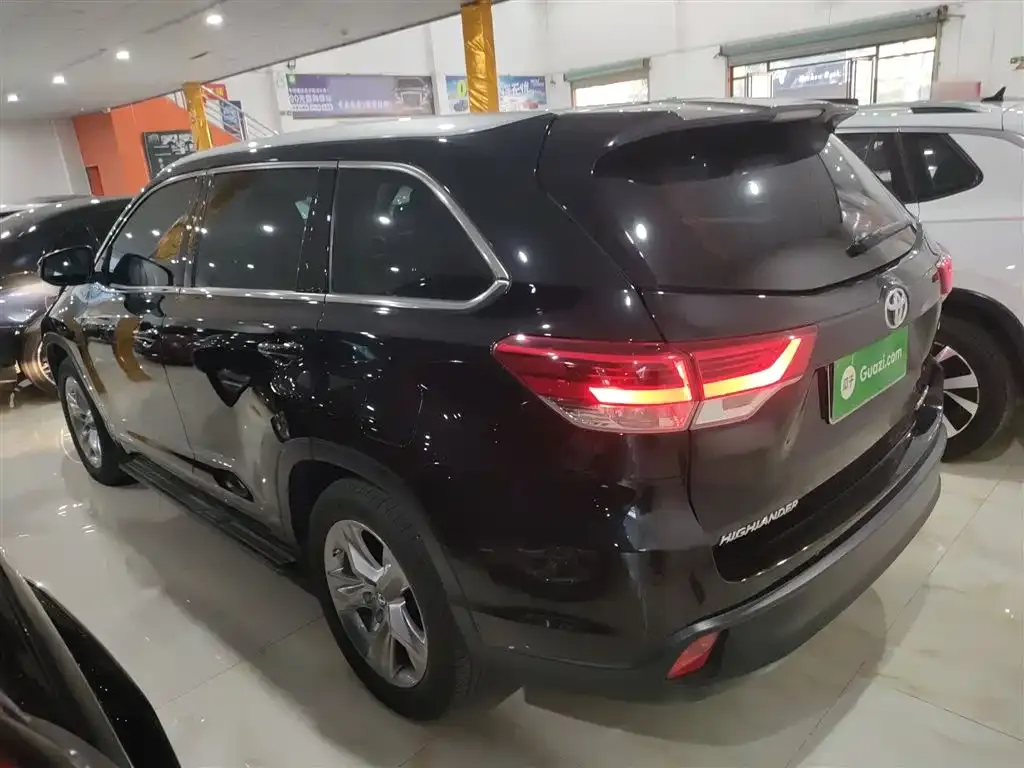 Toyota Highlander 2021 из CN, фото 10