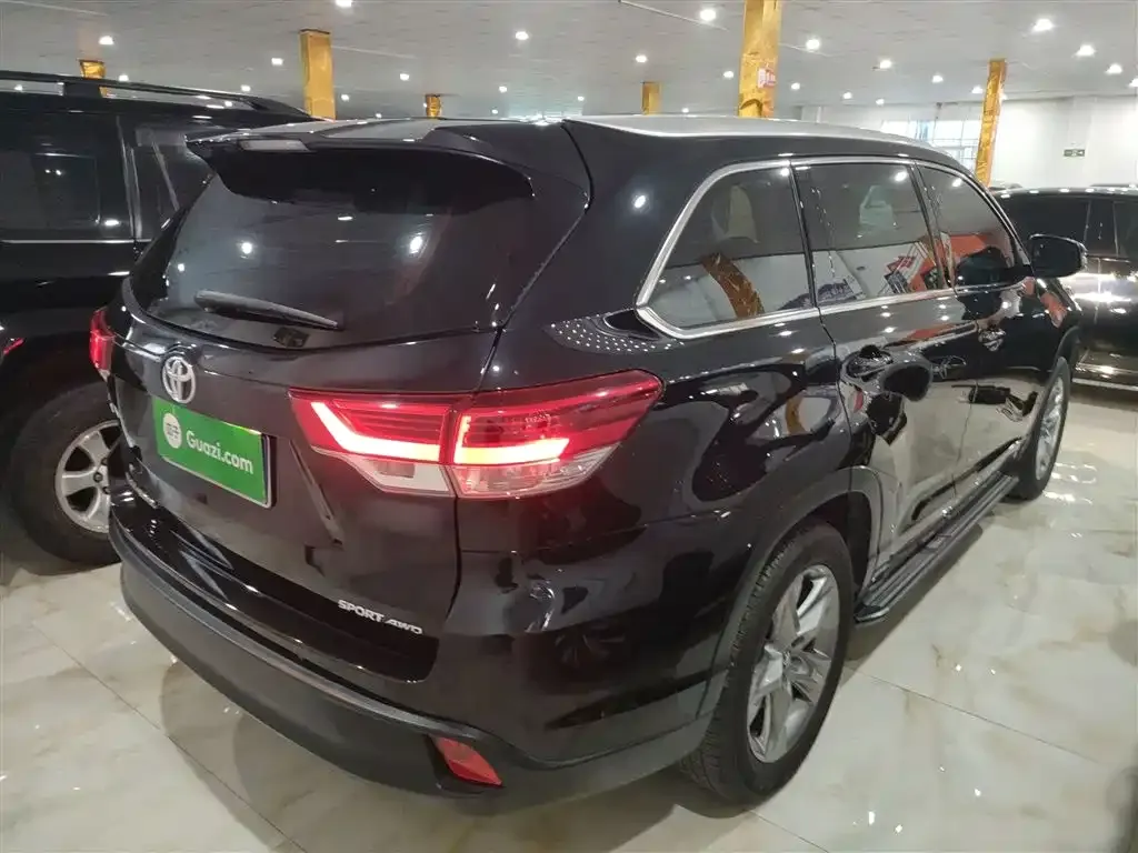 Toyota Highlander 2021 из CN, фото 7
