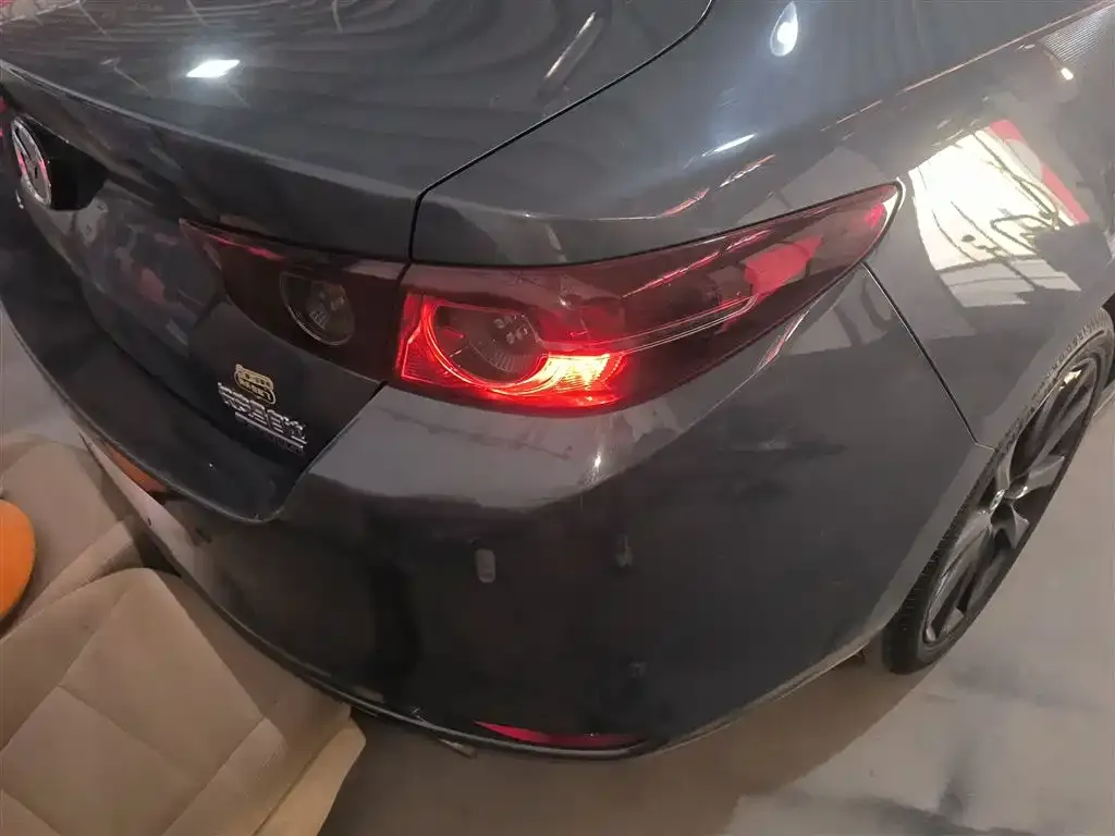 Mazda 3 Axela 2022 из CN, фото 2