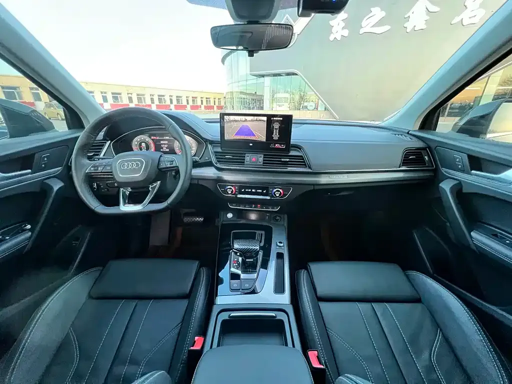 Audi Q5L 2022 из CN, фото 10
