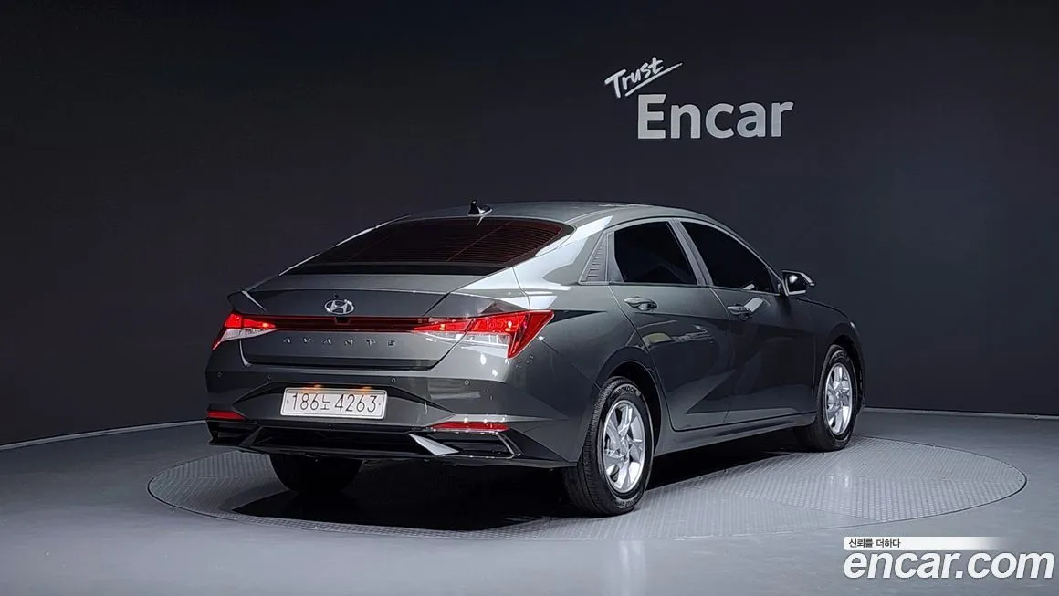 Hyundai AVANTE — фото 2