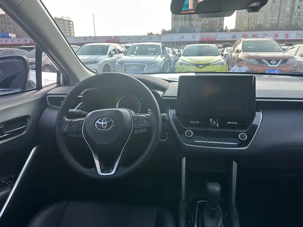 Toyota Frontlander 2022 из CN, фото 5