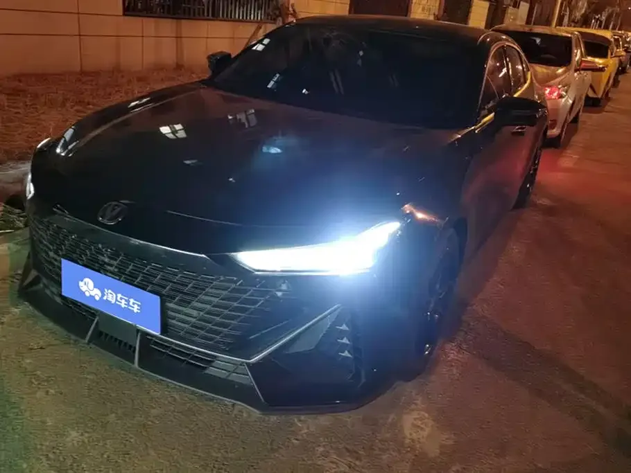 Changan UNI-V 2022 из CN, фото 1