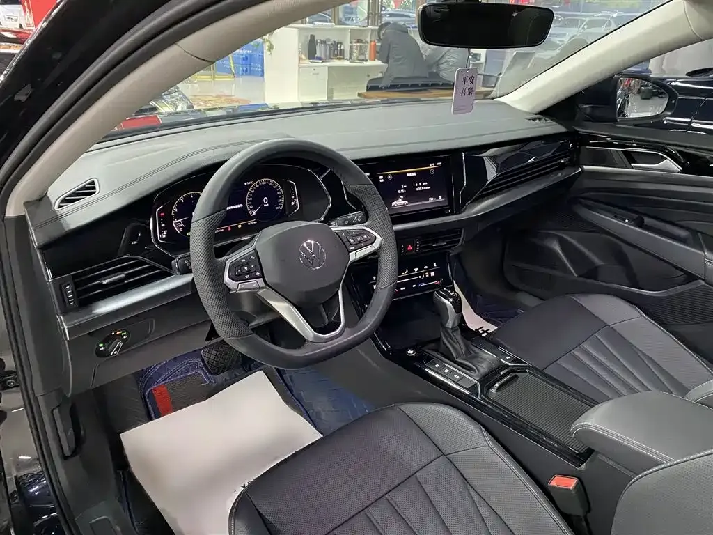Volkswagen Passat 2024 из CN, фото 10
