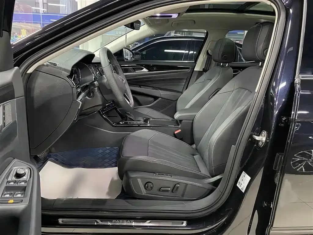 Volkswagen Passat 2024 из CN, фото 9