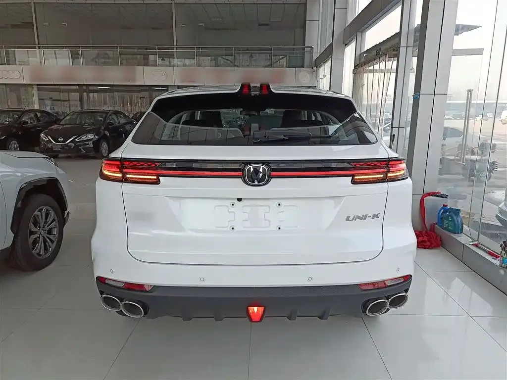Changan UNI-K 2024 из CN, фото 6