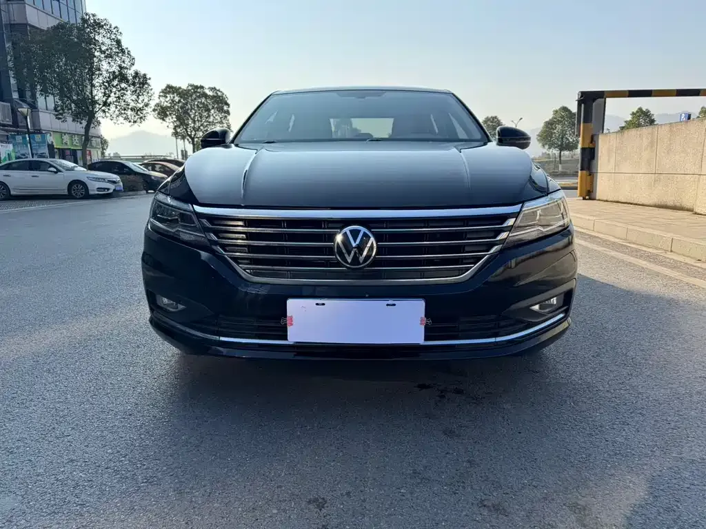 Volkswagen Lavida 2022 из CN, фото 2