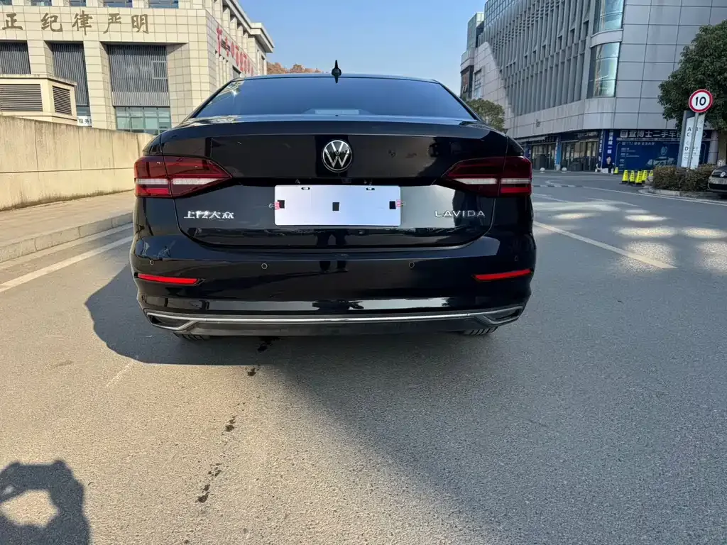 Volkswagen Lavida 2022 из CN, фото 6