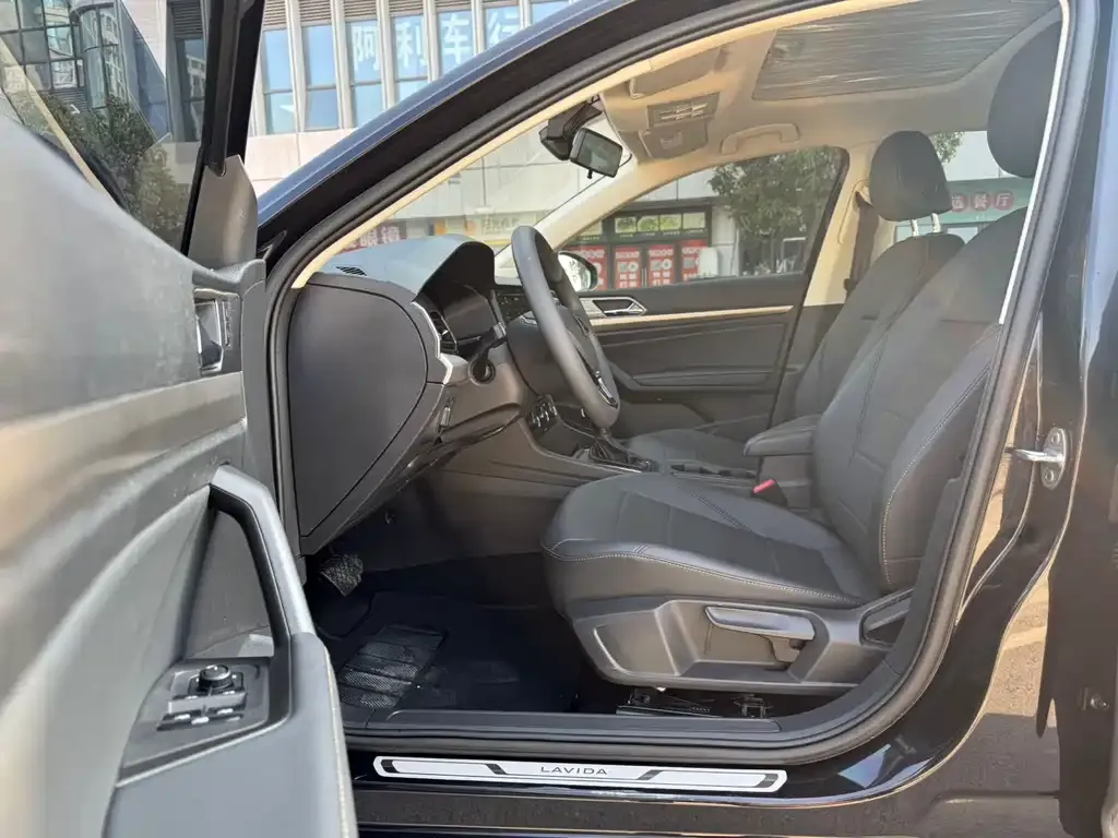 Volkswagen Lavida 2022 из CN, фото 8