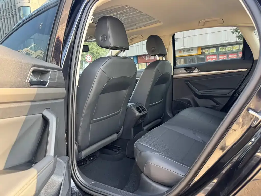 Volkswagen Lavida 2022 из CN, фото 9