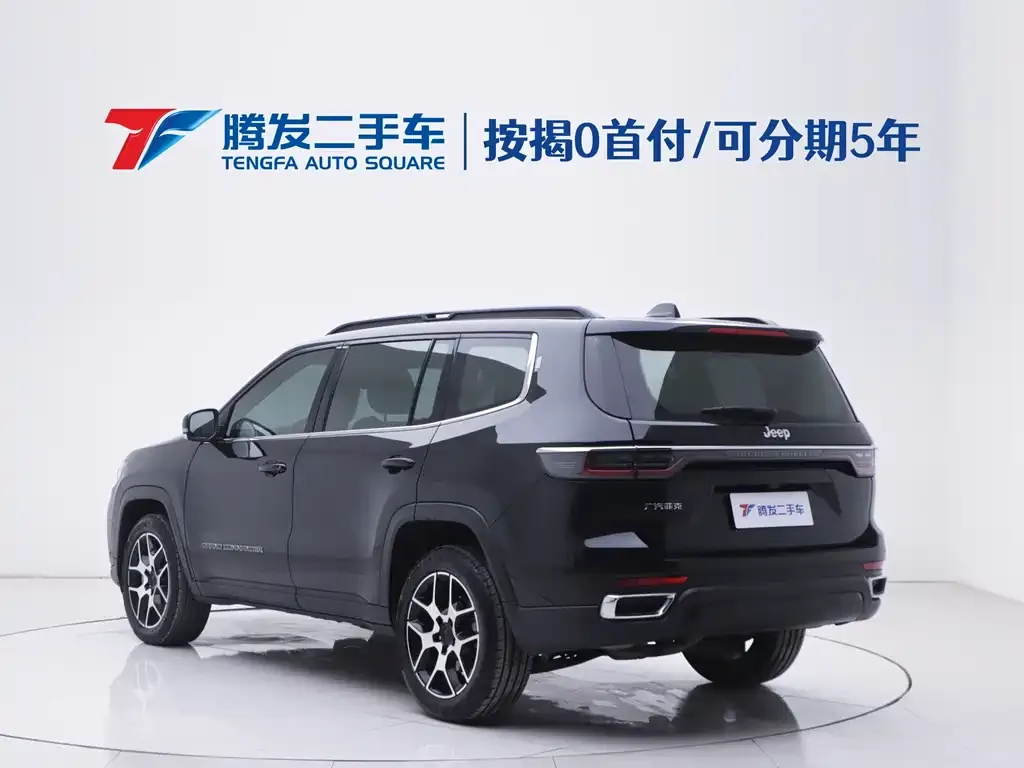 Jeep Grand Commander 2023 из CN, фото 9