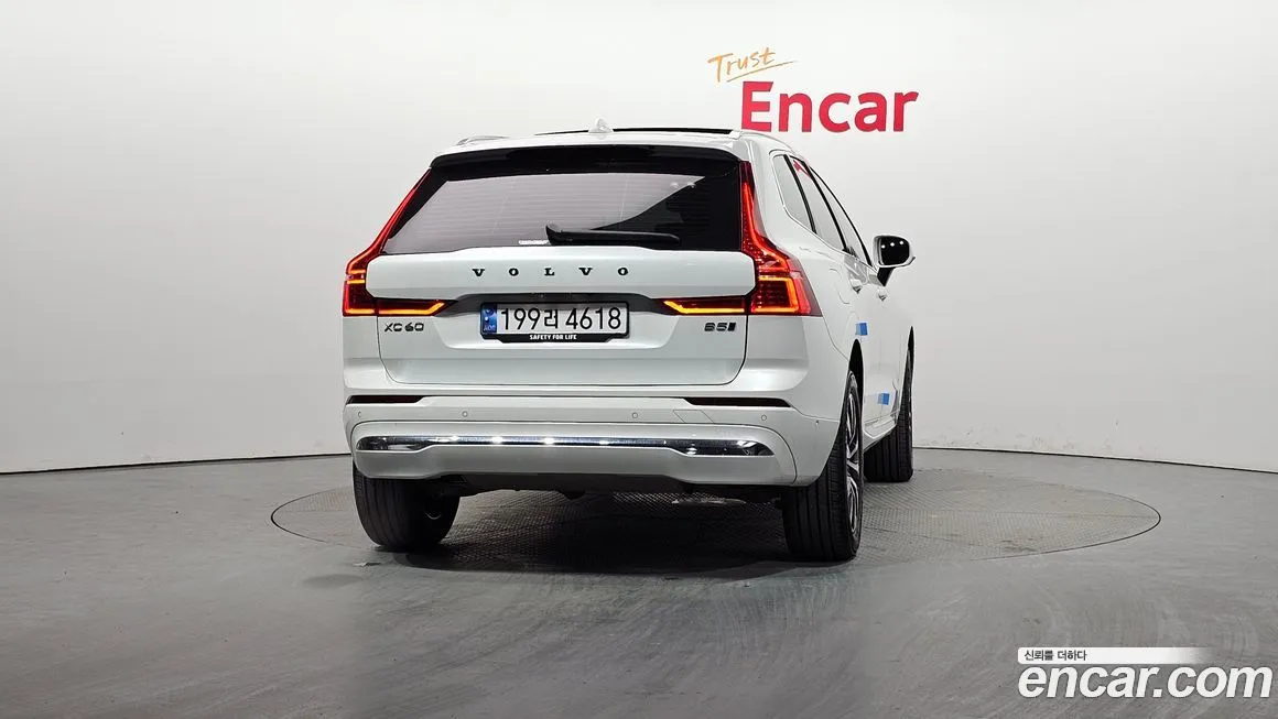 Volvo XC60 2025 из KR, фото 4