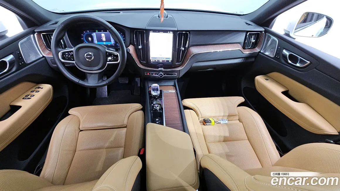 Volvo XC60 2025 из KR, фото 7