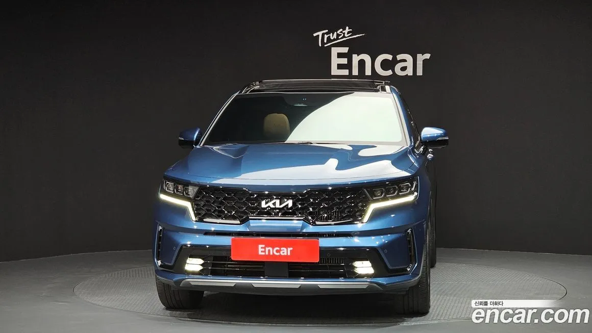 Kia Sorento — фото 9