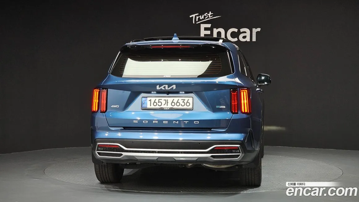 Kia Sorento — фото 4