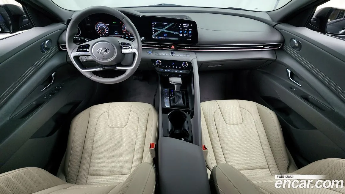 Hyundai AVANTE — фото 8