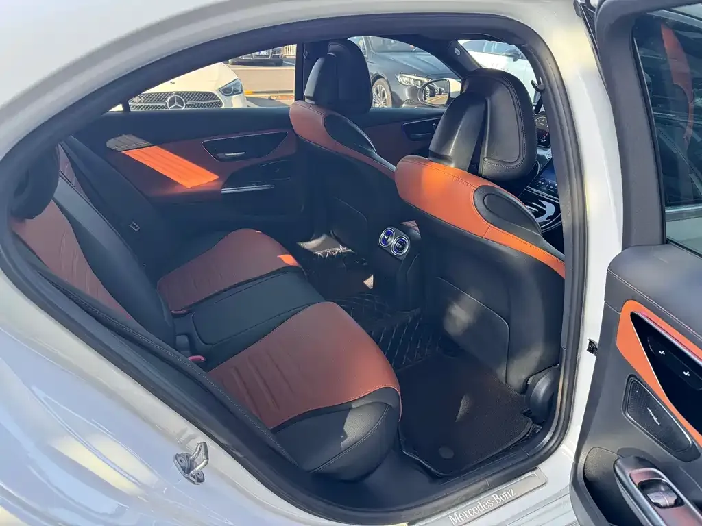 Mercedes-Benz C-Class 2023 из CN, фото 3