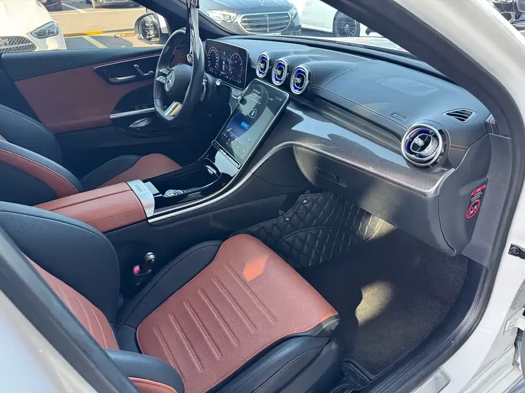 Mercedes-Benz C-Class 2023 из CN, фото 6