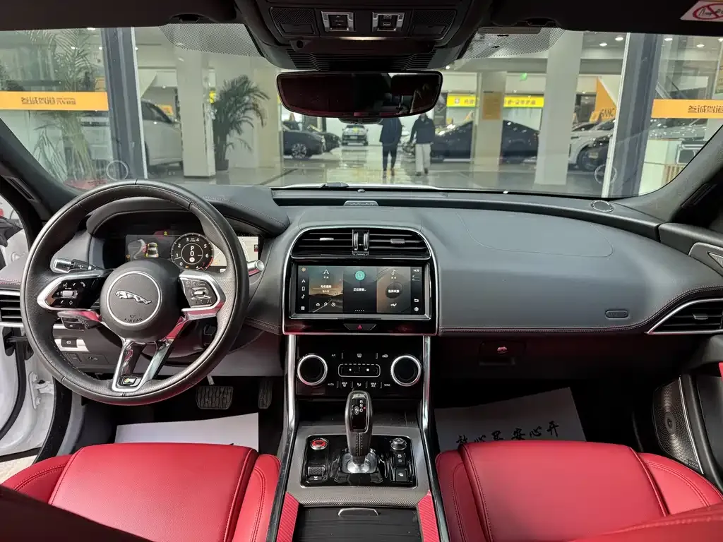 Jaguar XEL 2022 из CN, фото 9