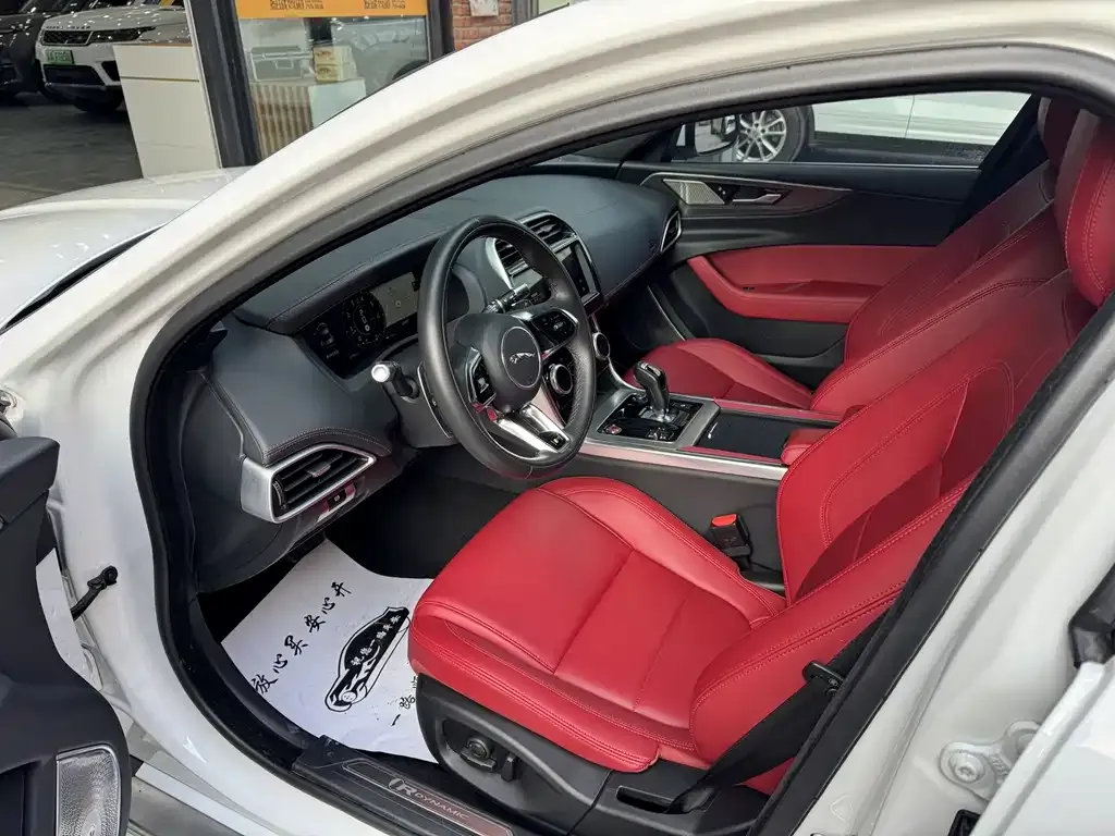 Jaguar XEL 2022 из CN, фото 8
