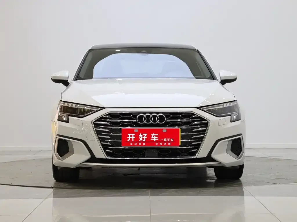 Audi A3 2024 из CN, фото 3