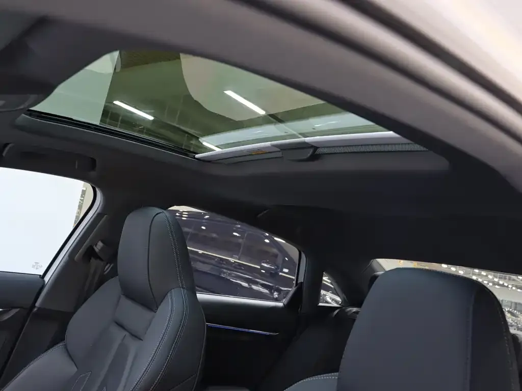 Audi A3 2024 из CN, фото 4