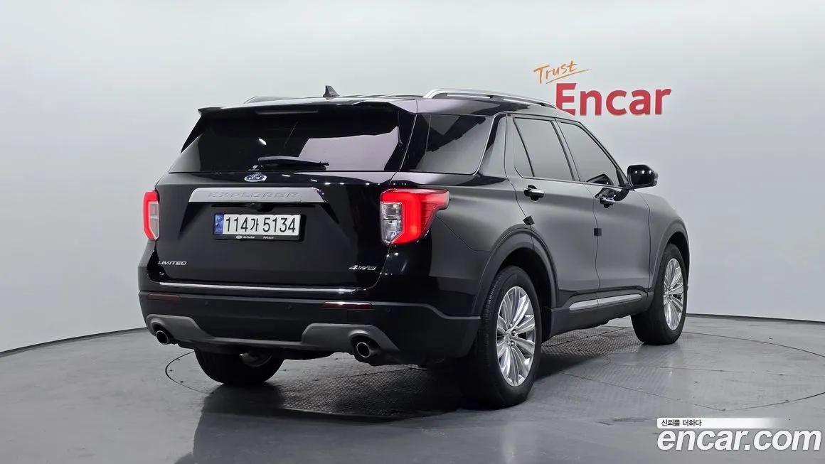 Ford Explorer 2021 из KR, фото 3