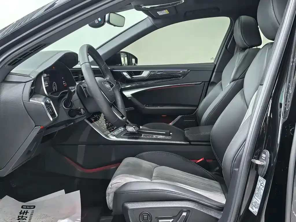 Audi A6L 2024 из CN, фото 5