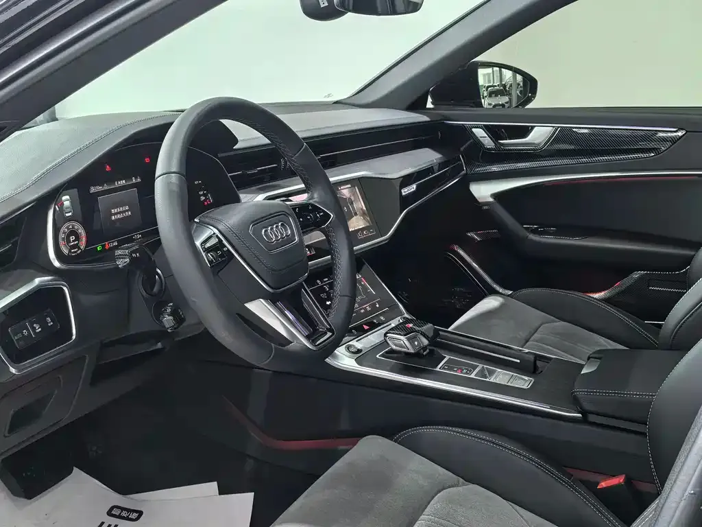 Audi A6L 2024 из CN, фото 6