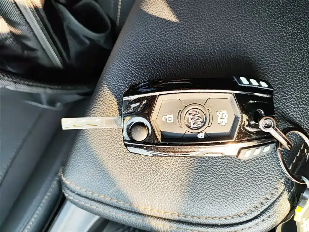 Buick Verano 2023 из CN, фото 8