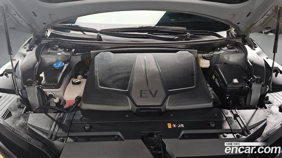 Kia EV6 — фото 6