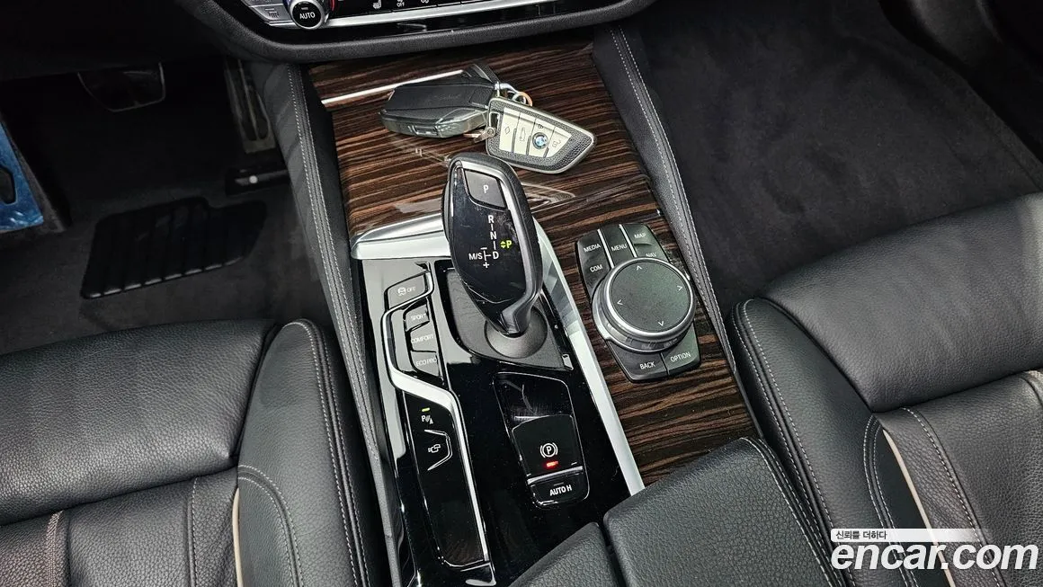 BMW 5-Series 2022 из KR, фото 10