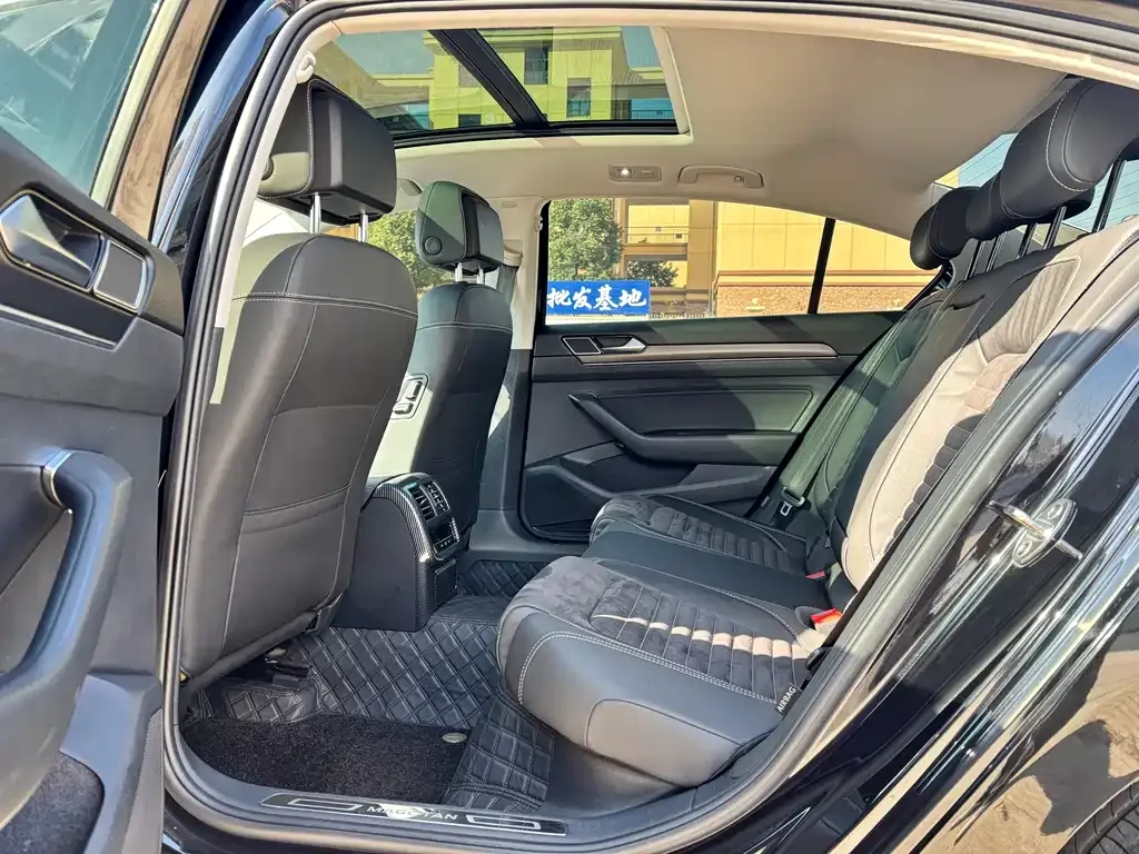 Volkswagen Magotan 2021 из CN, фото 7
