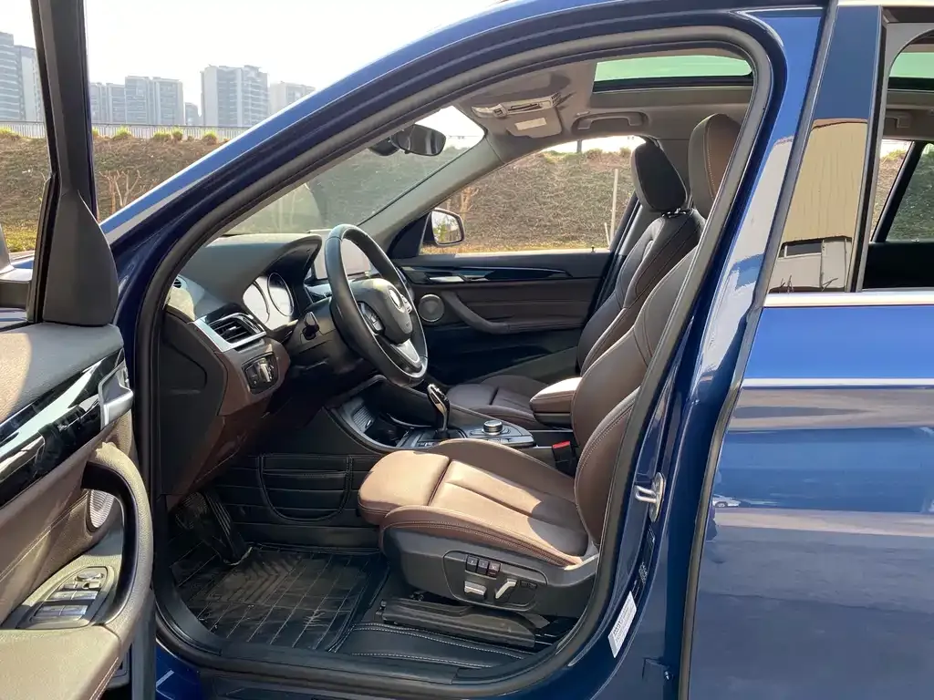 BMW X1 2021 из CN, фото 5