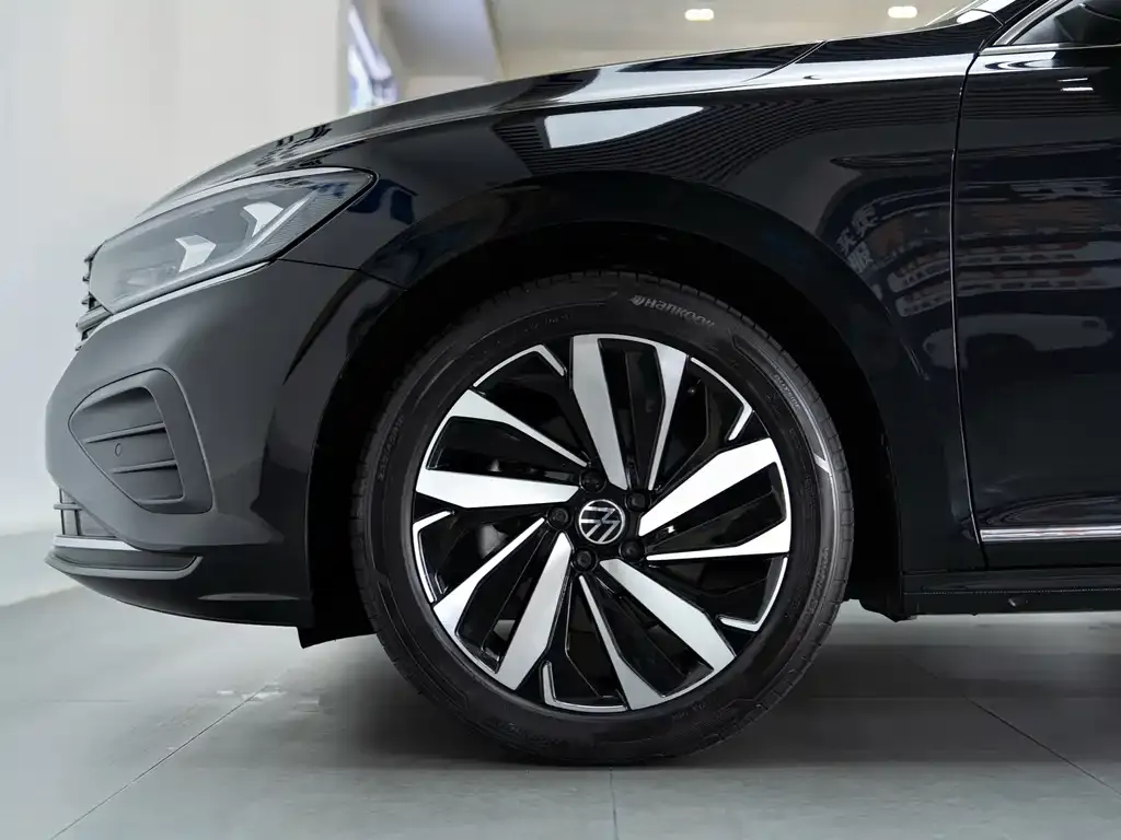 Volkswagen Passat 2024 из CN, фото 8