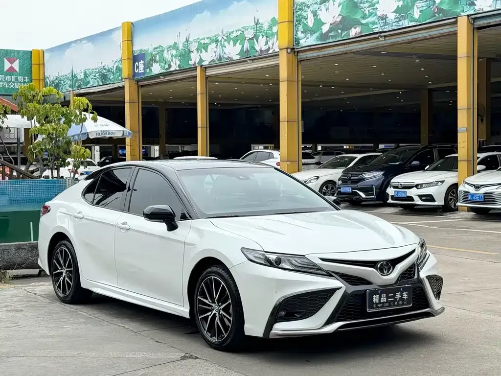 Toyota Camry 2024 из CN, фото 5