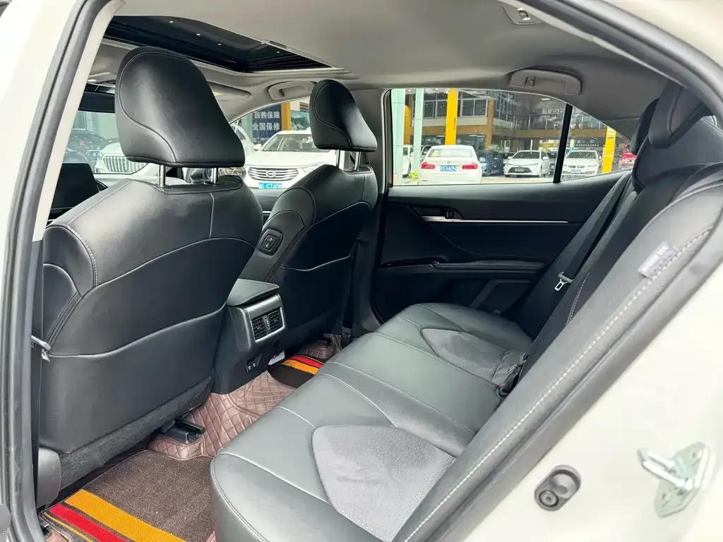 Toyota Camry 2024 из CN, фото 7