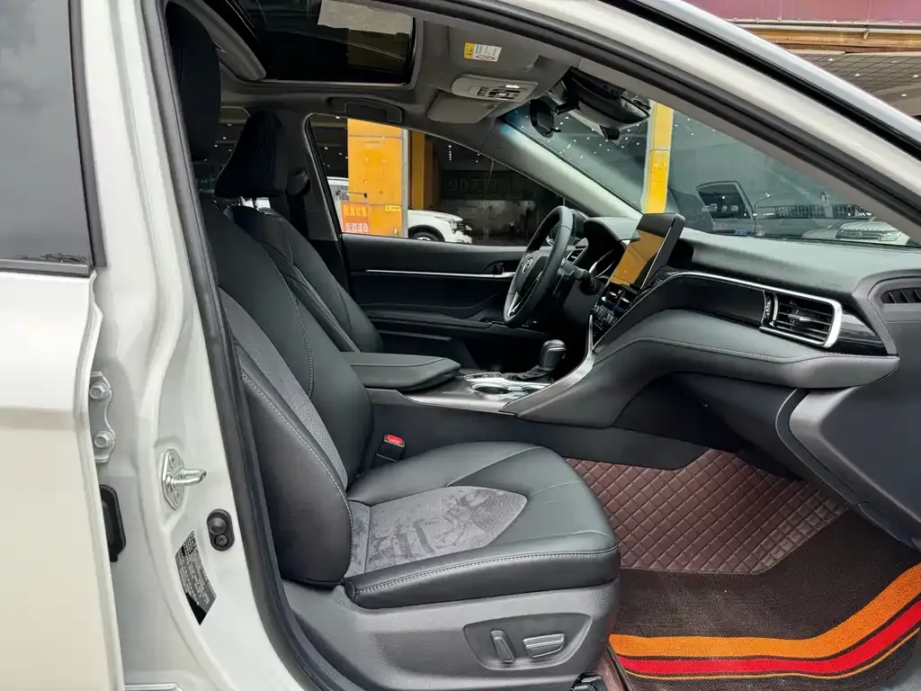 Toyota Camry 2024 из CN, фото 3