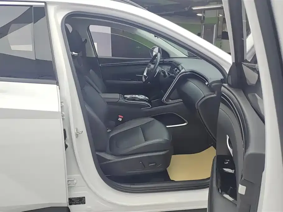 Hyundai Tucson 2023 из CN, фото 4