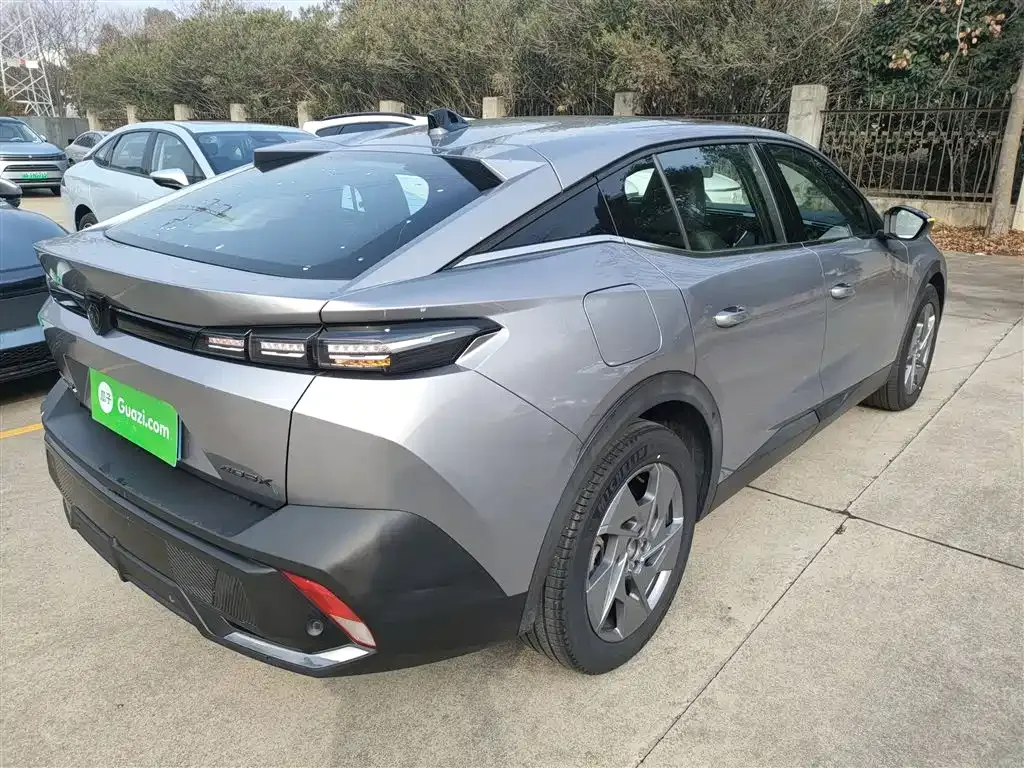 Peugeot 408X 2025 из CN, фото 9