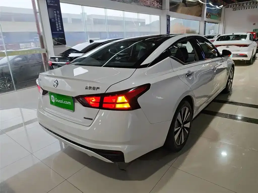 Nissan Teana 2021 из CN, фото 3