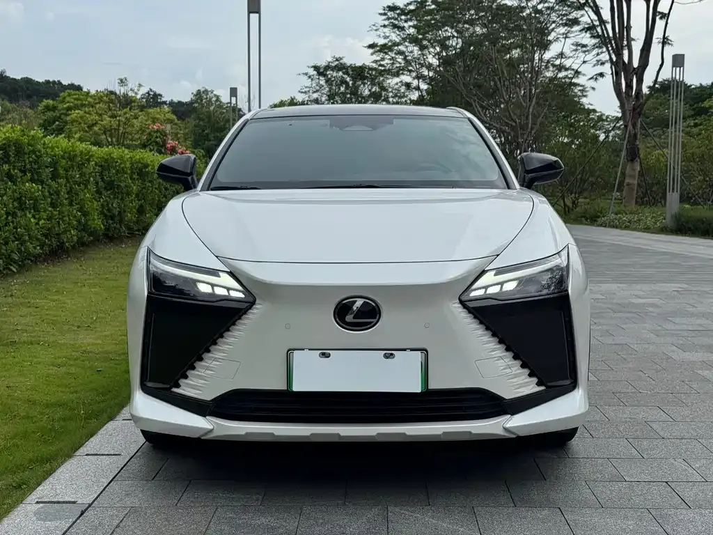 Lexus RZ 2023 из CN, фото 3