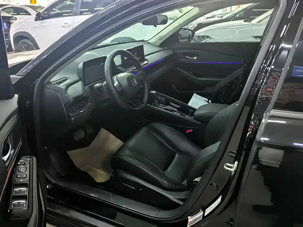 Honda Accord 2025 из CN, фото 4