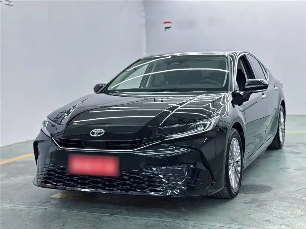 Toyota Camry 2024 из CN, фото 9