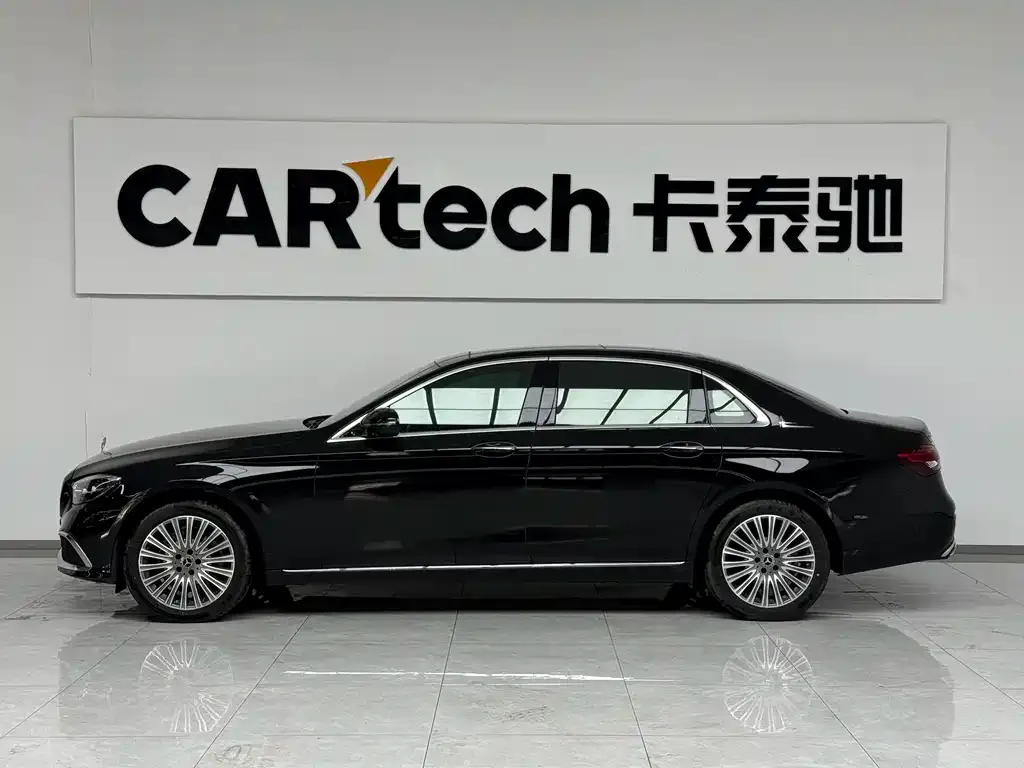 Mercedes-Benz E-Class 2023 из CN, фото 2