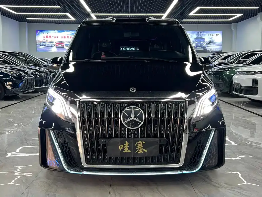 Mercedes-Benz Vito 2023 из CN, фото 8