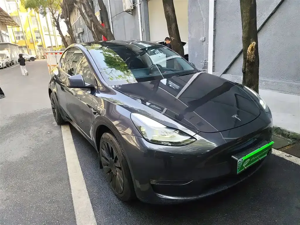 Tesla Model Y 2024 из CN, фото 10