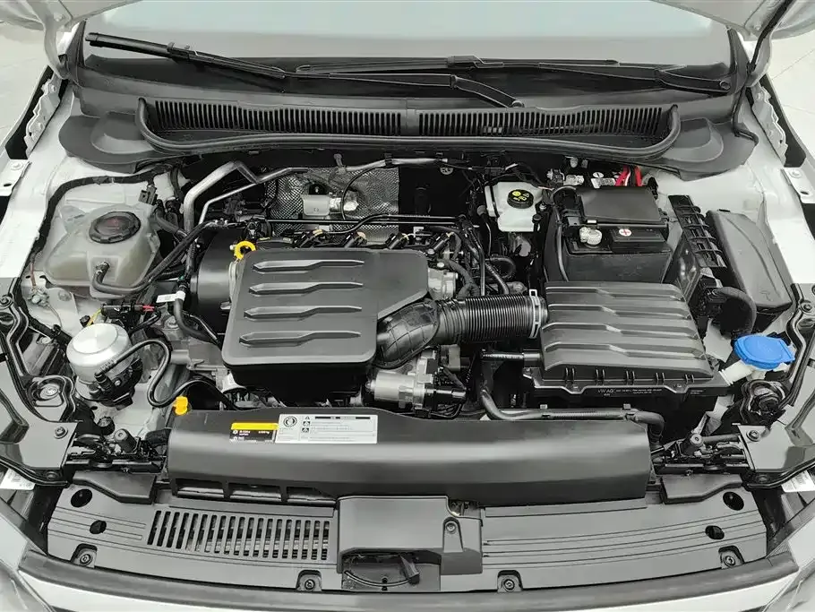 Volkswagen Polo 2023 из CN, фото 10